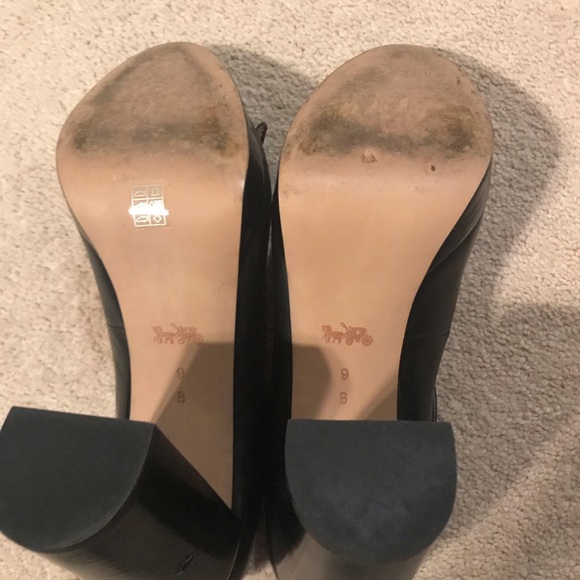 Coach high heels with strap across the foot - Picture 6 of 7